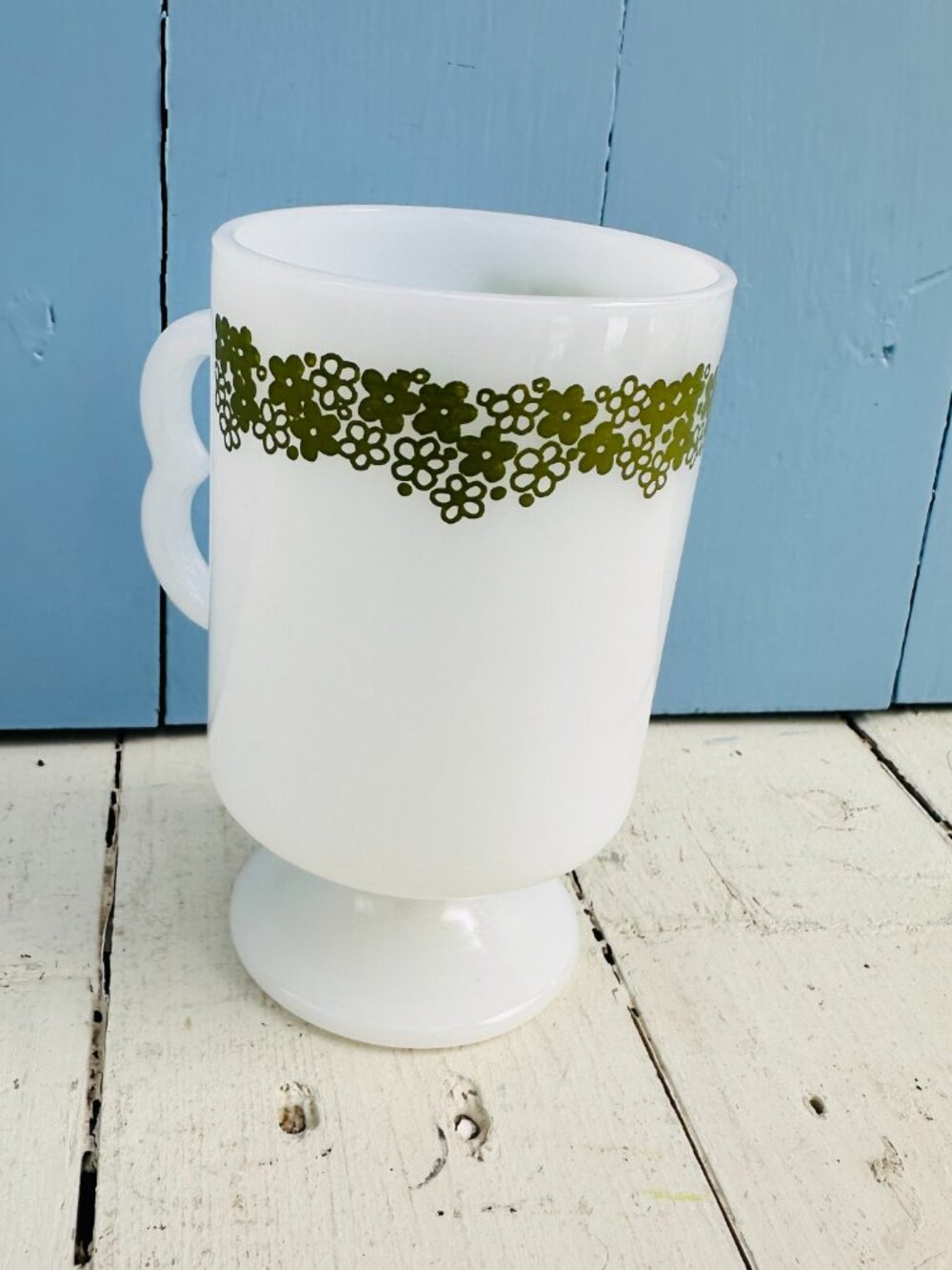 Vintage 60's Pyrex Crazy Daisy Footed Coffee Mug Pedestal Coffee Cup Retro Mug - Picture 3 of 11